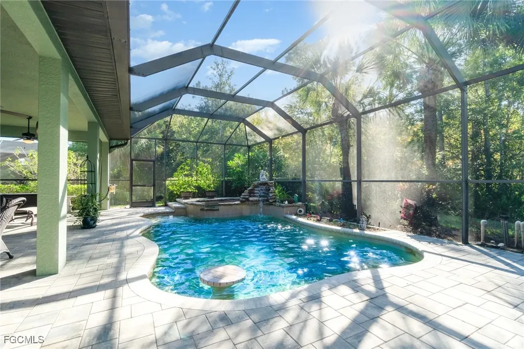 16024 Herons View Drive Alva FL 33920