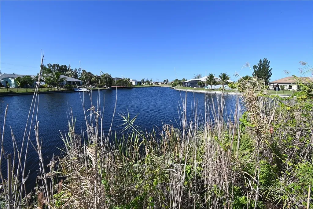 434 SW 30th Avenue Cape Coral FL 33991