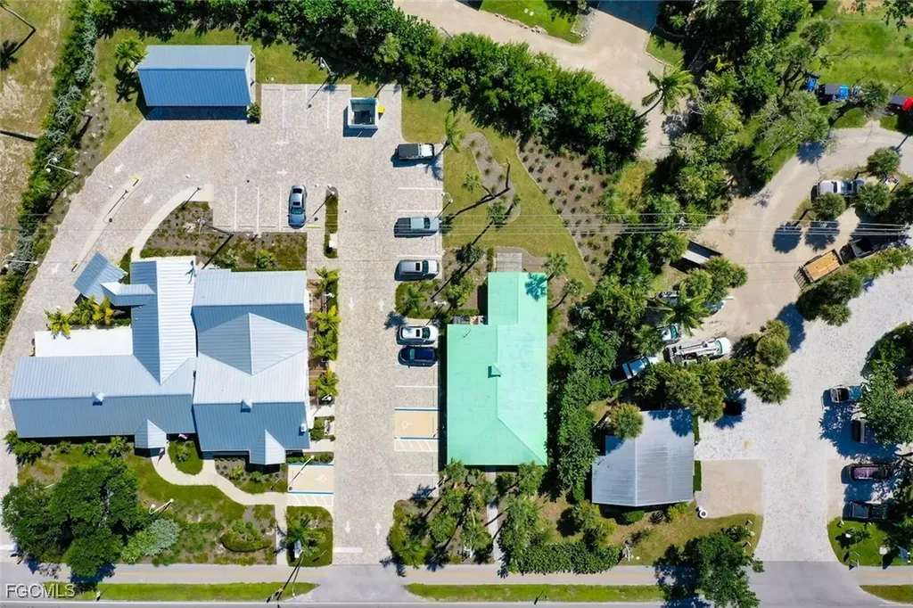 1025 Periwinkle Way Sanibel FL 33957
