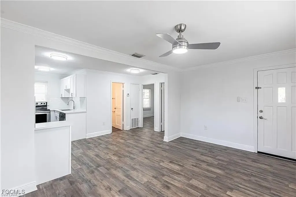 2217 Dora Street Fort Myers FL 33901