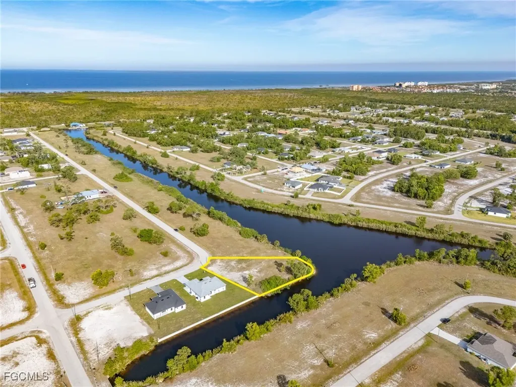 4341 NW 36th Avenue Cape Coral FL 33993