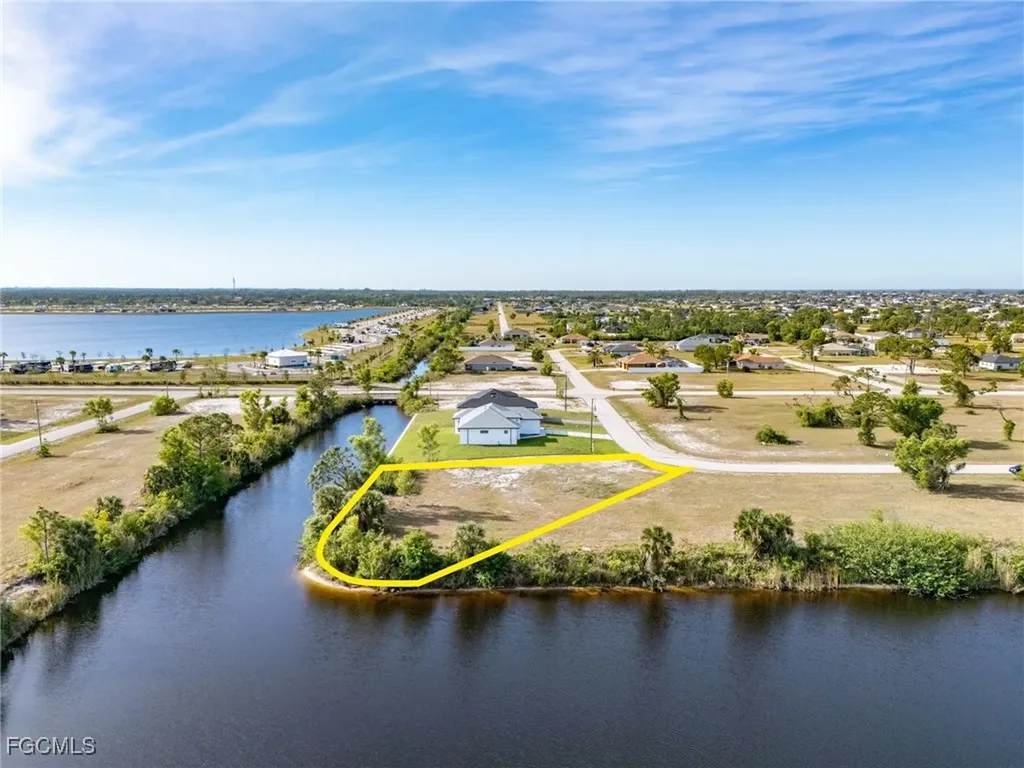 4341 NW 36th Avenue Cape Coral FL 33993