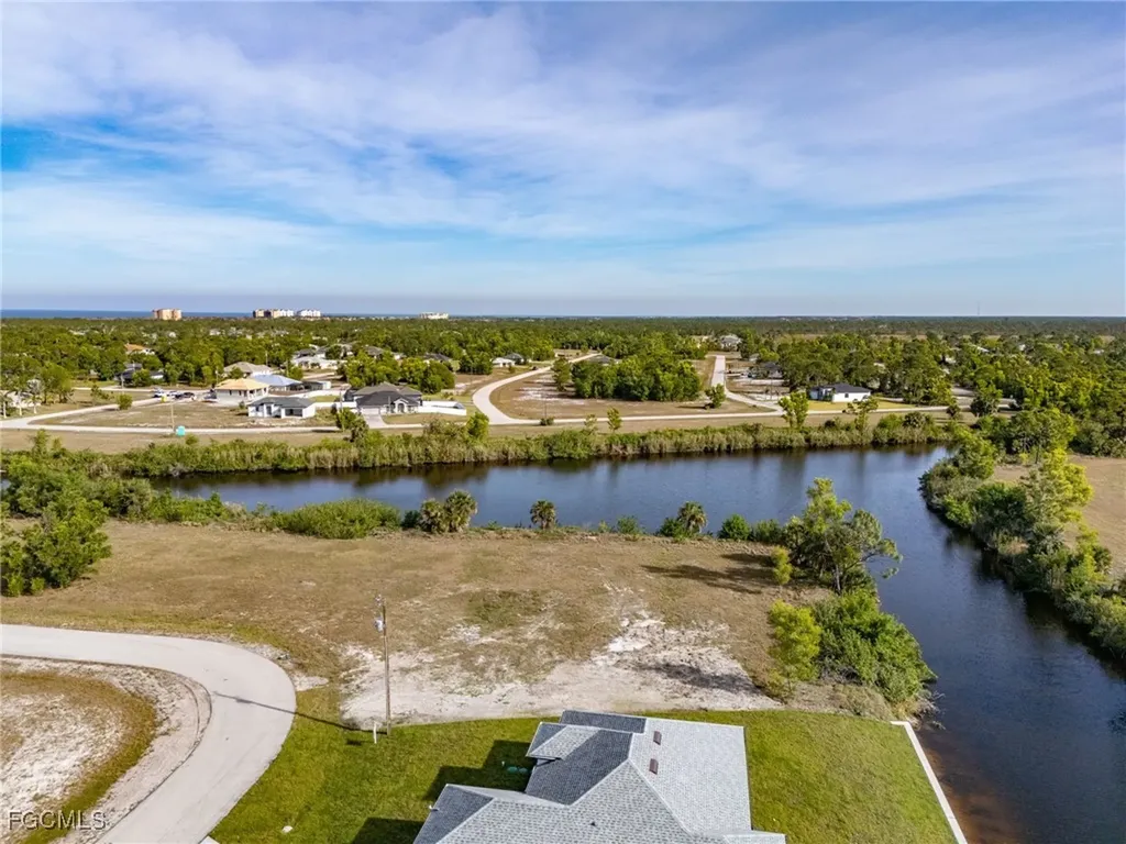 4341 NW 36th Avenue Cape Coral FL 33993