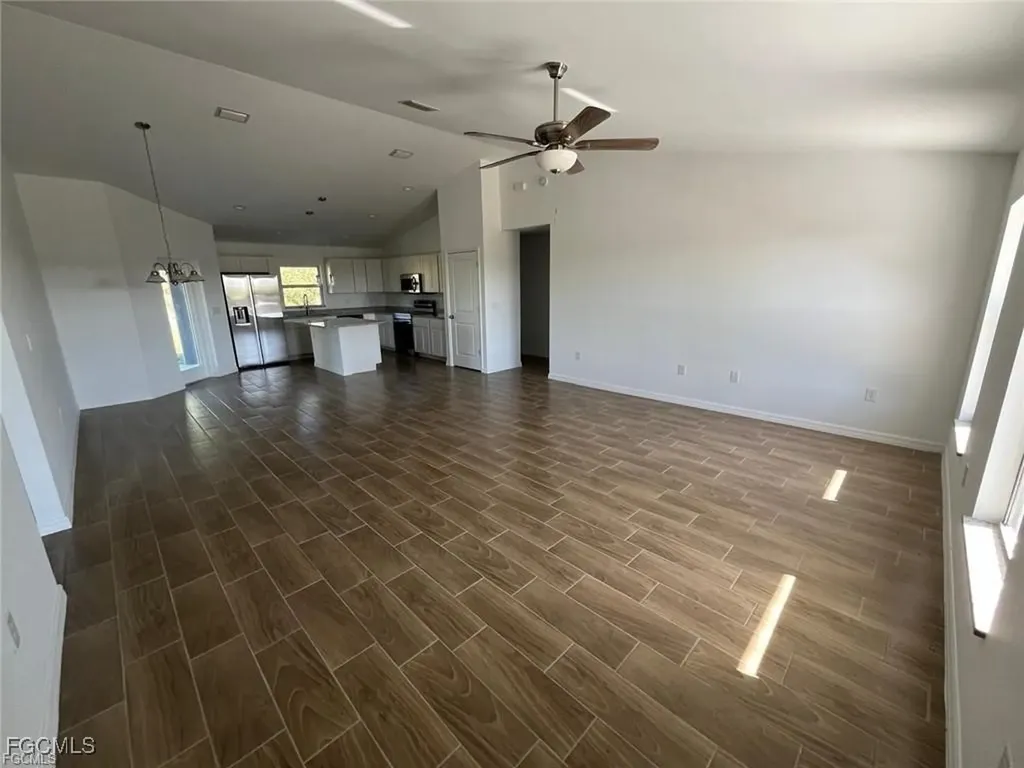 555 Yeehaw Avenue Clewiston FL 33440