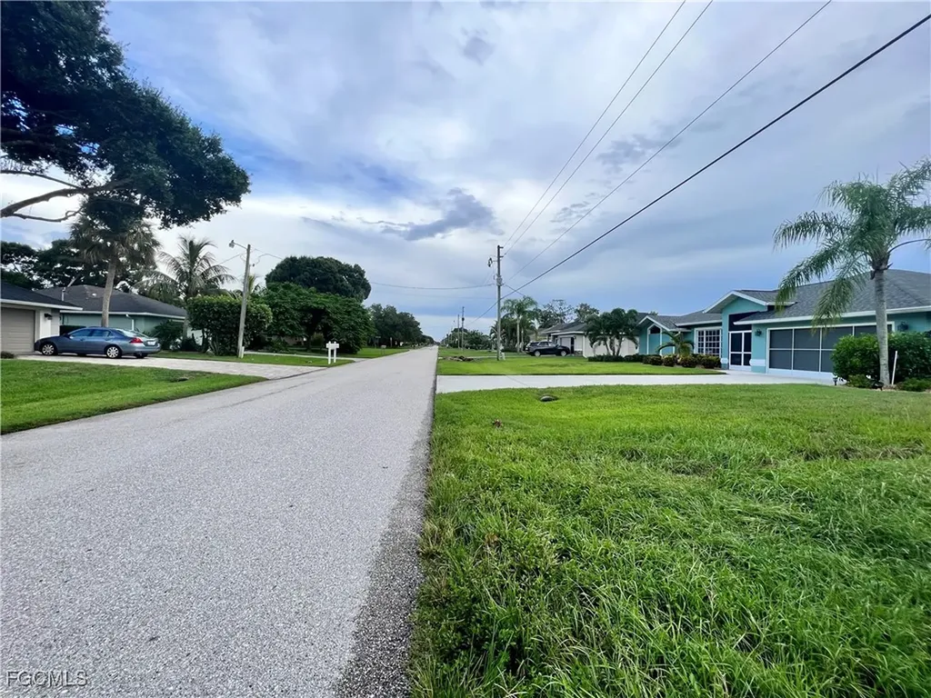 11 Sportsman Road Rotonda West FL 33947