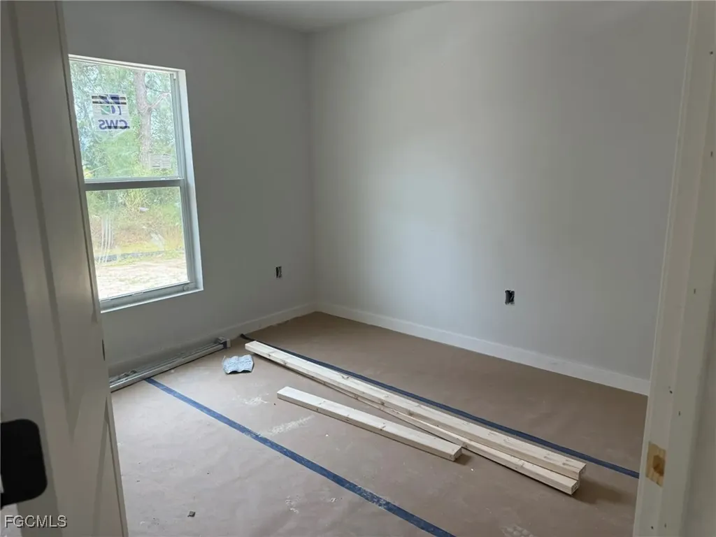 1423 NW 24th Terrace Cape Coral FL 33993