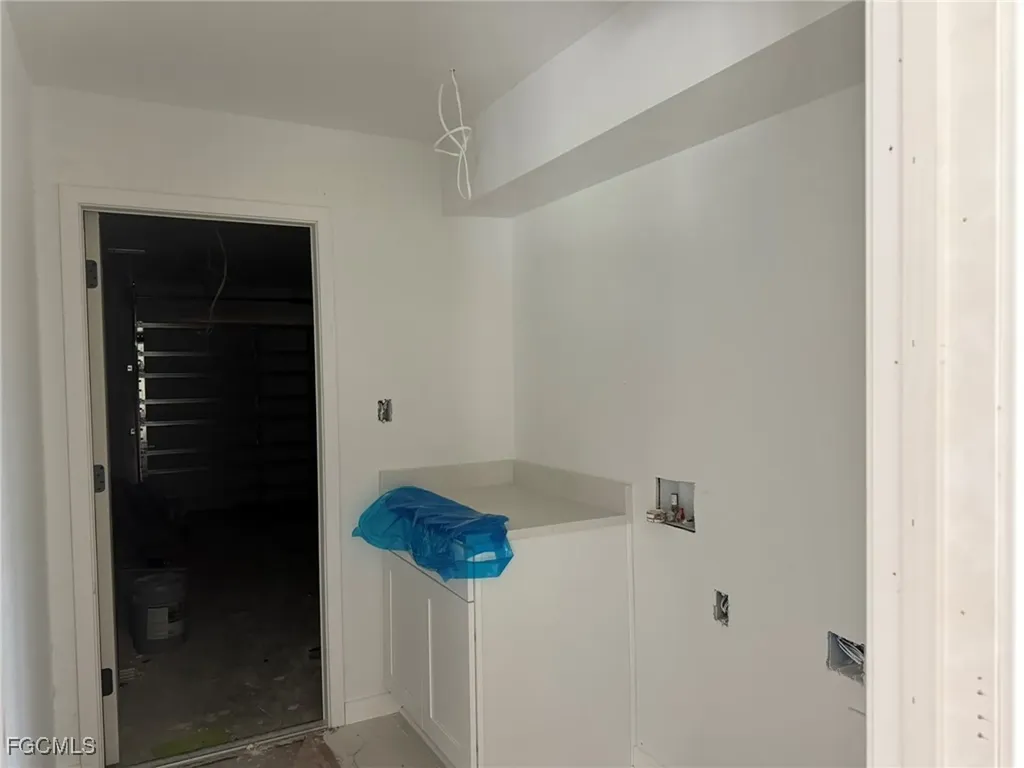 1423 NW 24th Terrace Cape Coral FL 33993