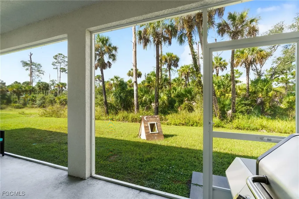 1158 E Benbow Circle Labelle FL 33935