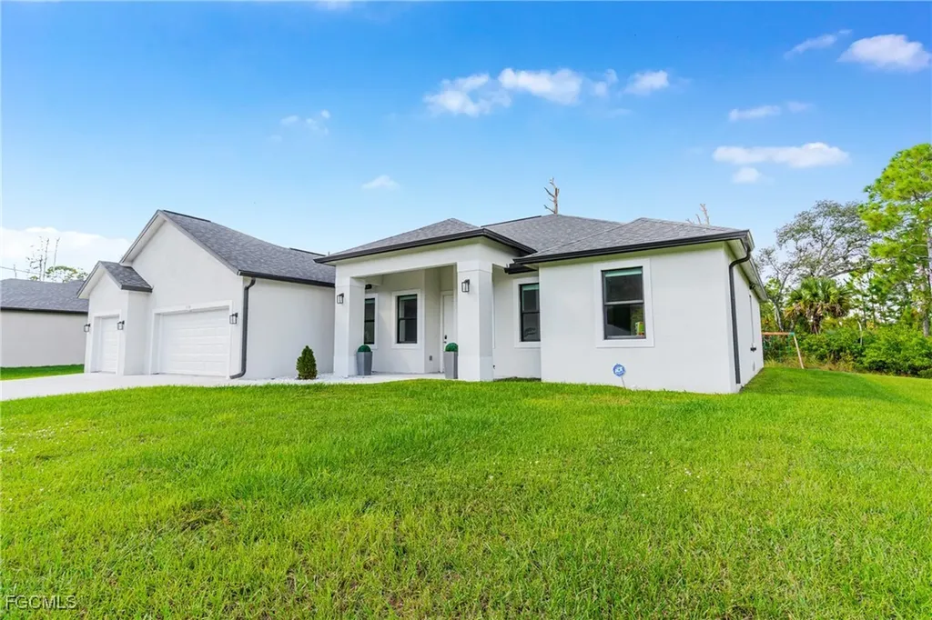 1158 E Benbow Circle Labelle FL 33935