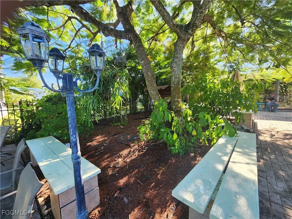 1370 Harbor View Drive North Fort Myers FL 33917