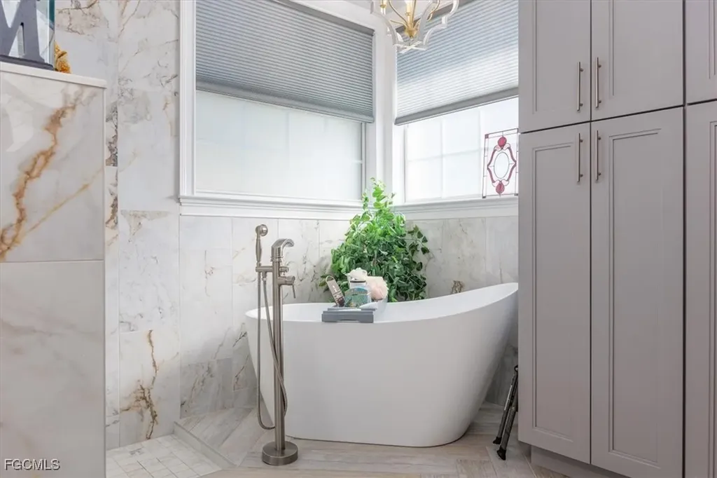 17100 Wrigley Circle Fort Myers FL 33908