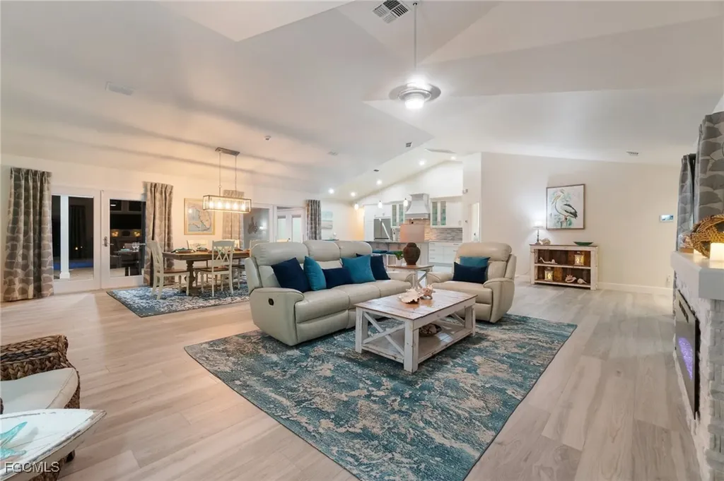 5340 Tamarind Ridge Drive Naples FL 34119