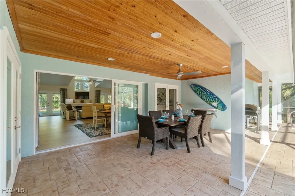 5340 Tamarind Ridge Drive Naples FL 34119