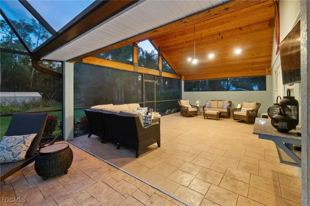 5340 Tamarind Ridge Drive Naples FL 34119