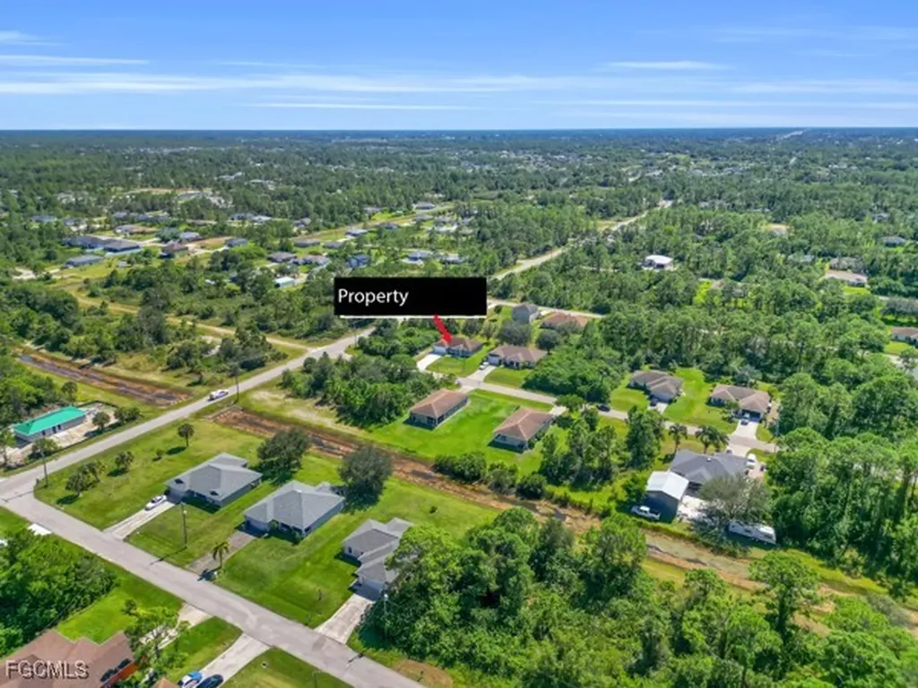 3203 38th Street W Lehigh Acres FL 33971