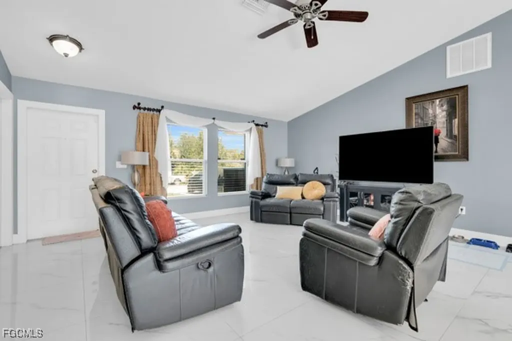 3203 38th Street W Lehigh Acres FL 33971
