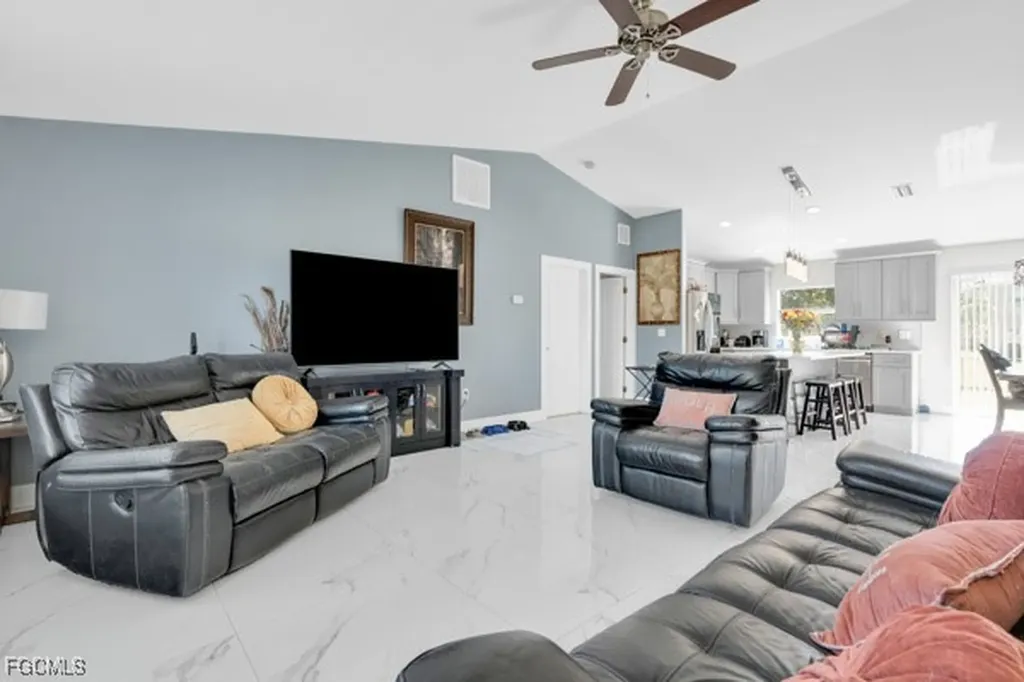 3203 38th Street W Lehigh Acres FL 33971