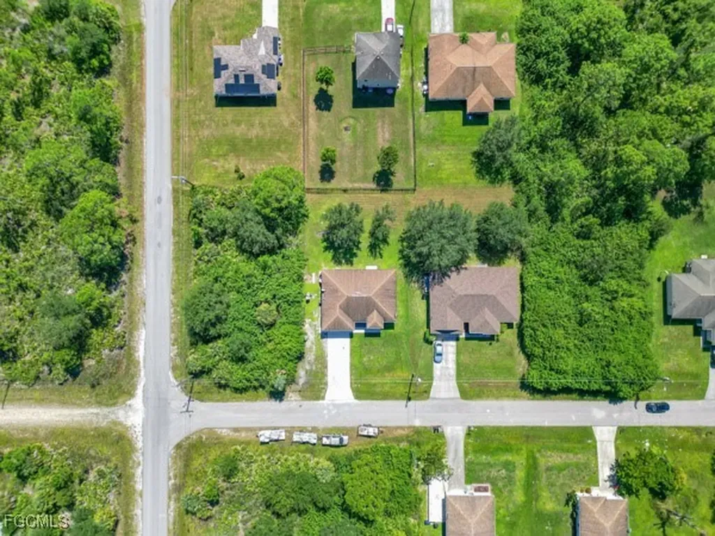 3203 38th Street W Lehigh Acres FL 33971