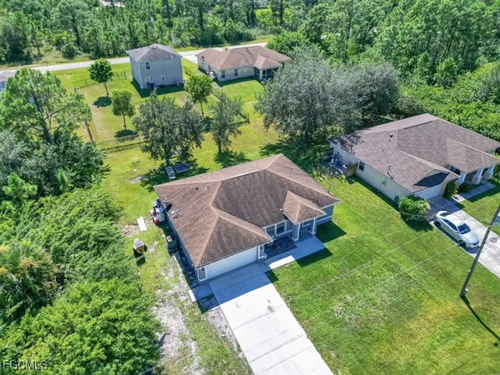 3203 38th Street W Lehigh Acres FL 33971