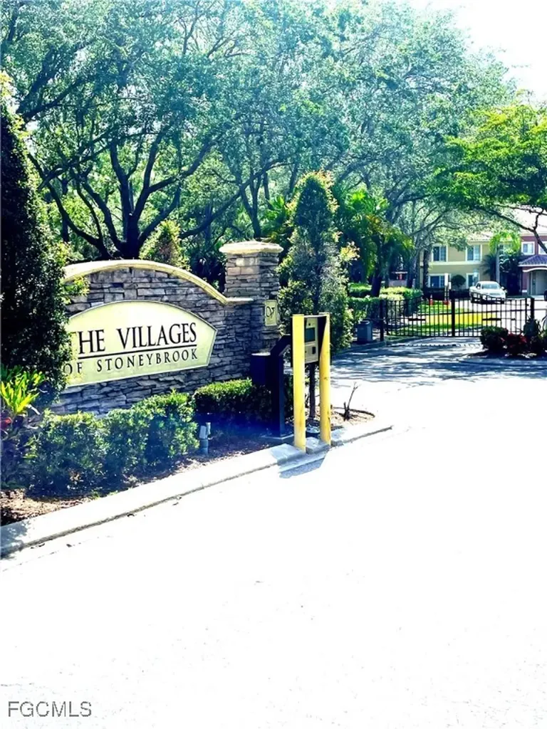 9460 Ivy Brook Run Fort Myers FL 33913
