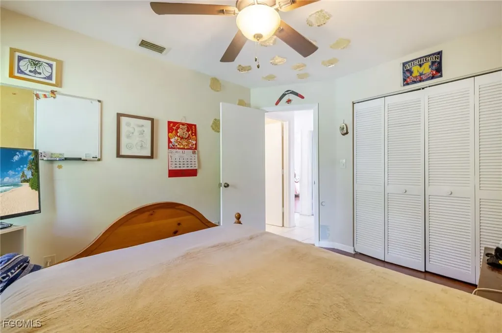 460 3rd Street SW Naples FL 34117