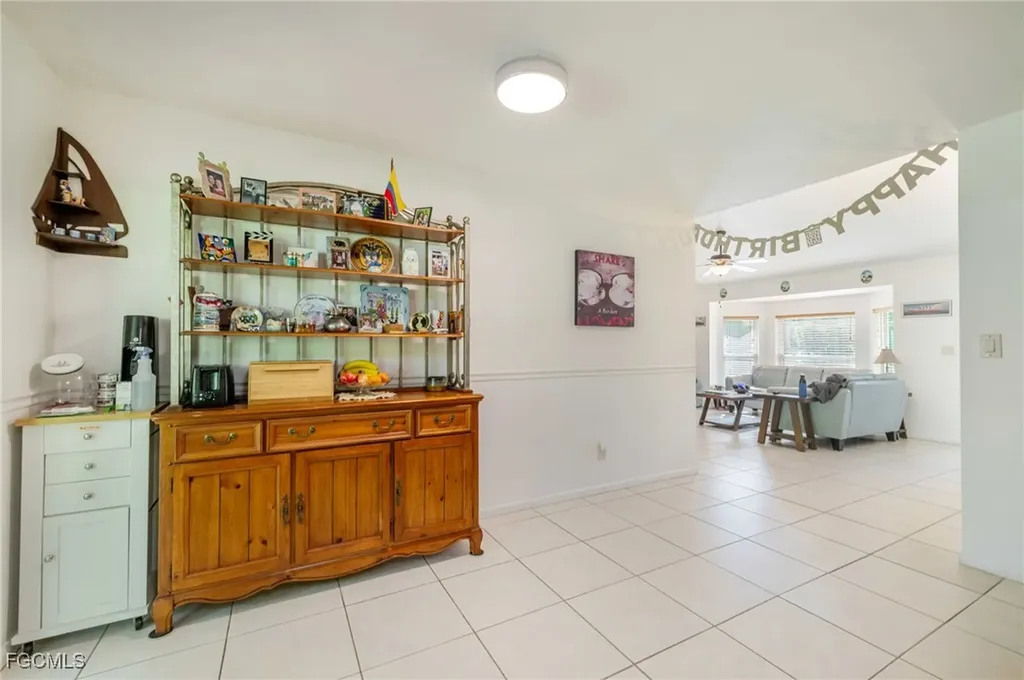 460 3rd Street SW Naples FL 34117