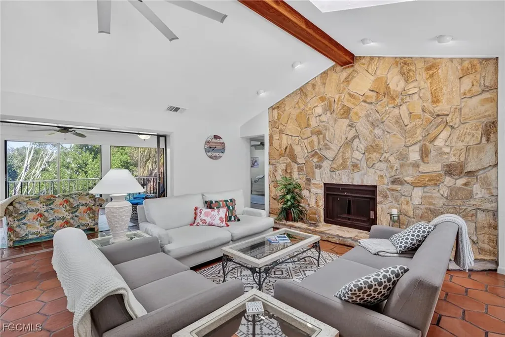 5307 Ladyfinger Lake Road Sanibel FL 33957