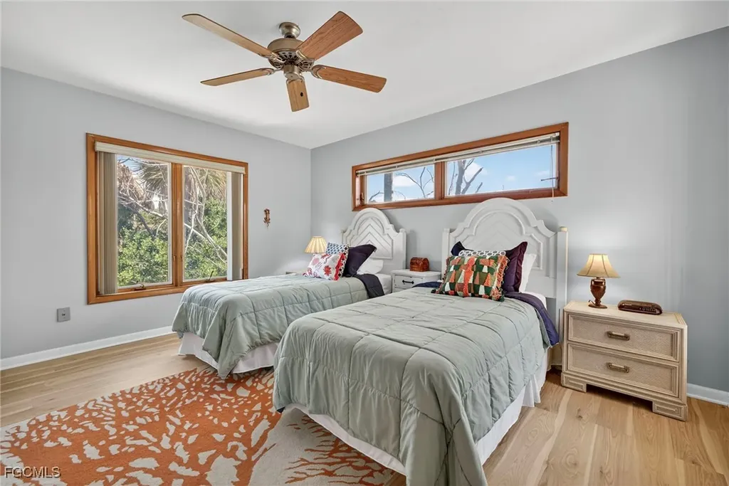 5307 Ladyfinger Lake Road Sanibel FL 33957