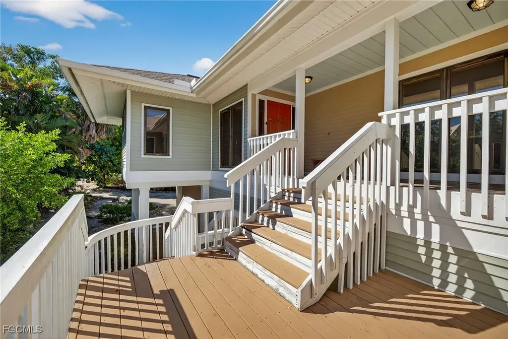 5307 Ladyfinger Lake Road Sanibel FL 33957