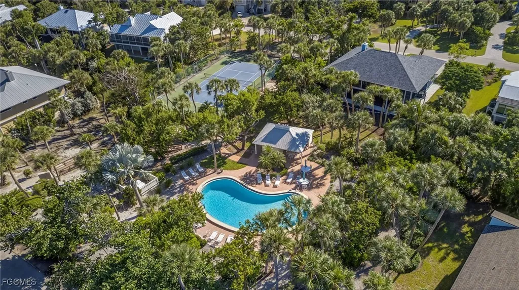 5307 Ladyfinger Lake Road Sanibel FL 33957