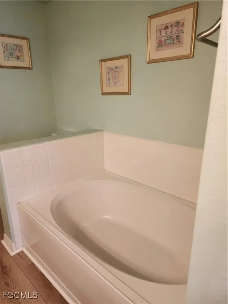 7915 Preserve Circle Naples FL 34119