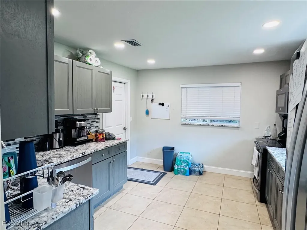 141 SW 48th Terrace Cape Coral FL 33914