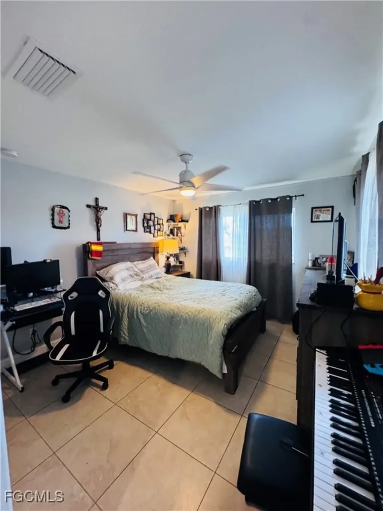 141 SW 48th Terrace Cape Coral FL 33914