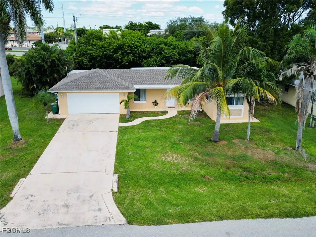 141 SW 48th Terrace Cape Coral FL 33914