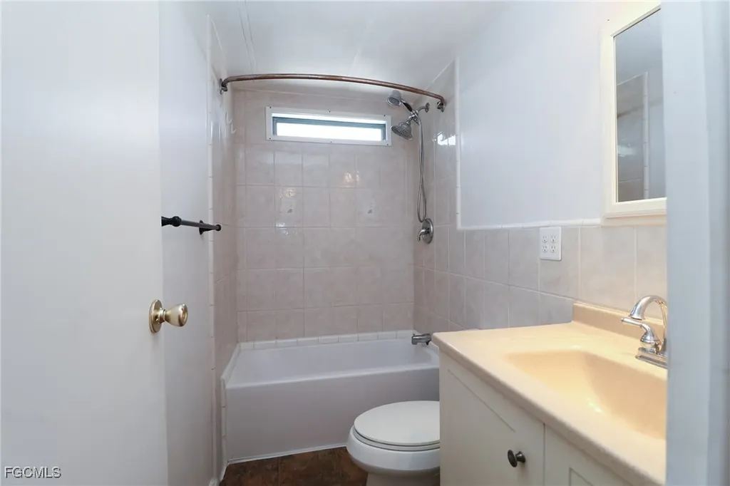 5370 Countryfield Circle Fort Myers FL 33905