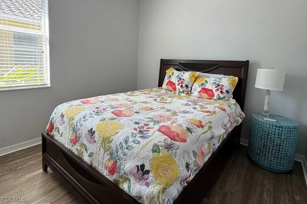 2536 Laurentina Lane Cape Coral FL 33909