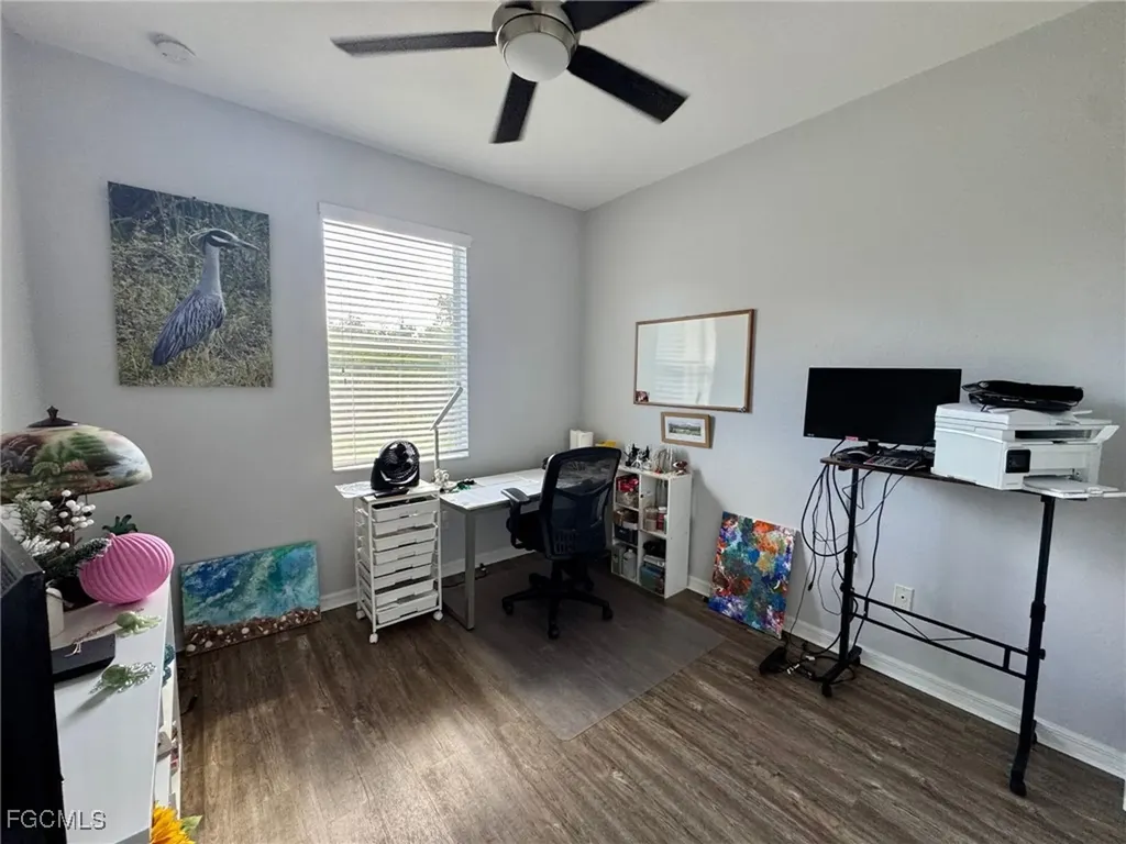 2536 Laurentina Lane Cape Coral FL 33909