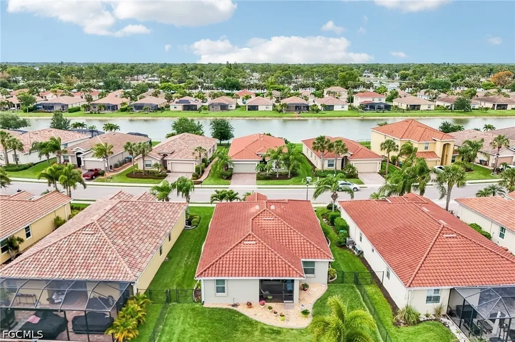2536 Laurentina Lane Cape Coral FL 33909