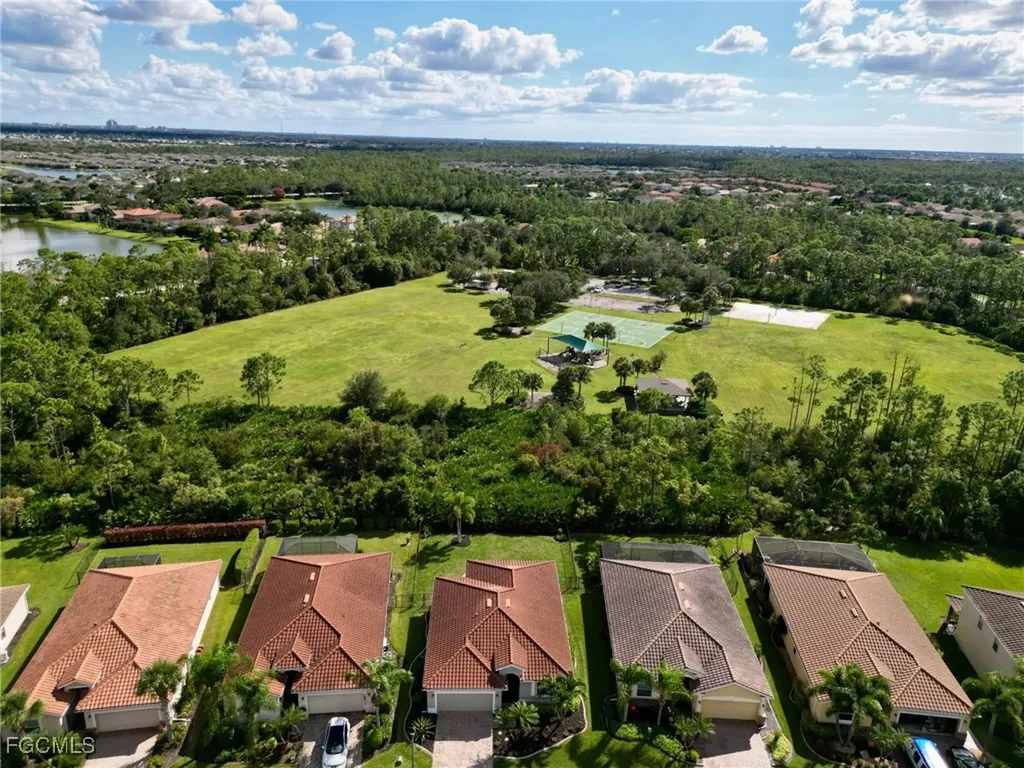 2536 Laurentina Lane Cape Coral FL 33909