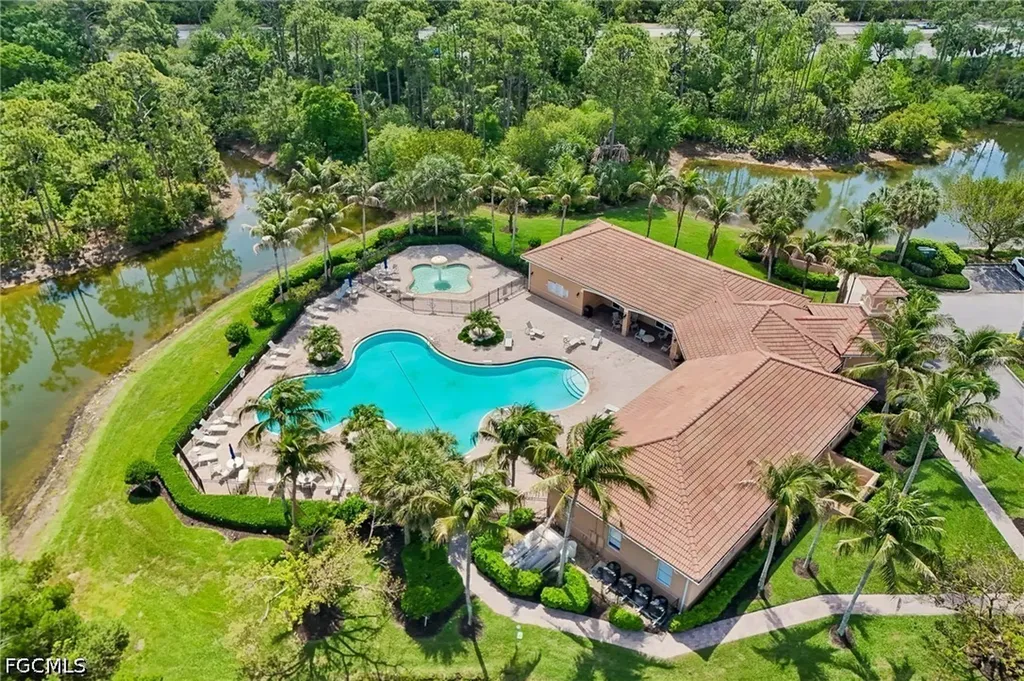 2536 Laurentina Lane Cape Coral FL 33909