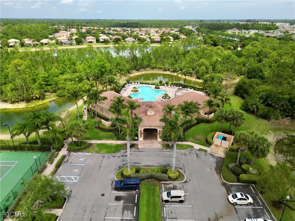 2536 Laurentina Lane Cape Coral FL 33909