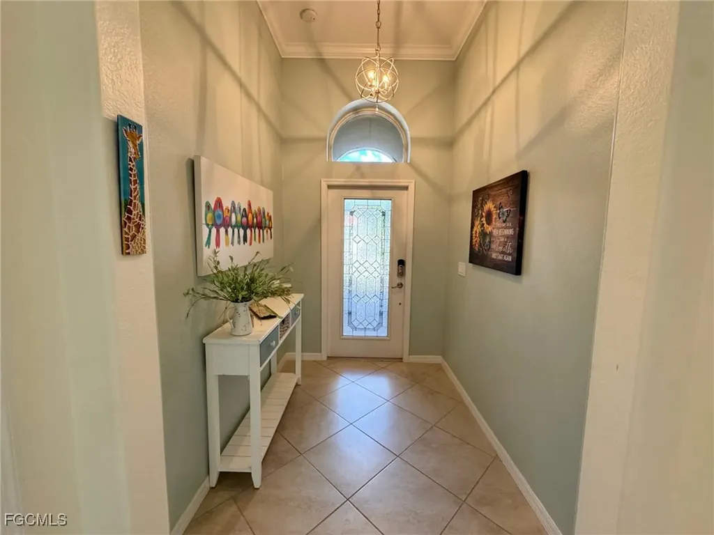 2536 Laurentina Lane Cape Coral FL 33909