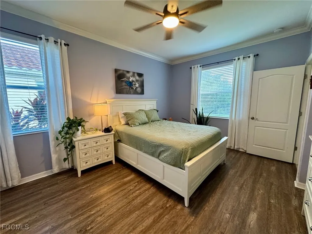 2536 Laurentina Lane Cape Coral FL 33909