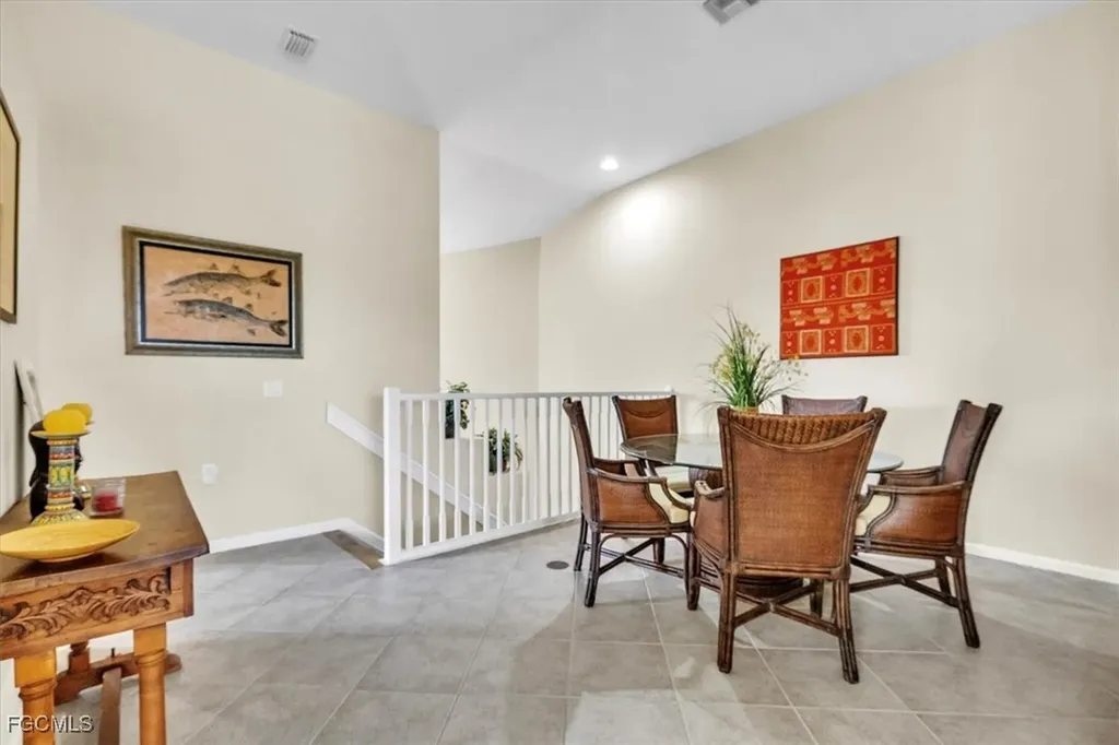 3080 Meandering Way Fort Myers FL 33905