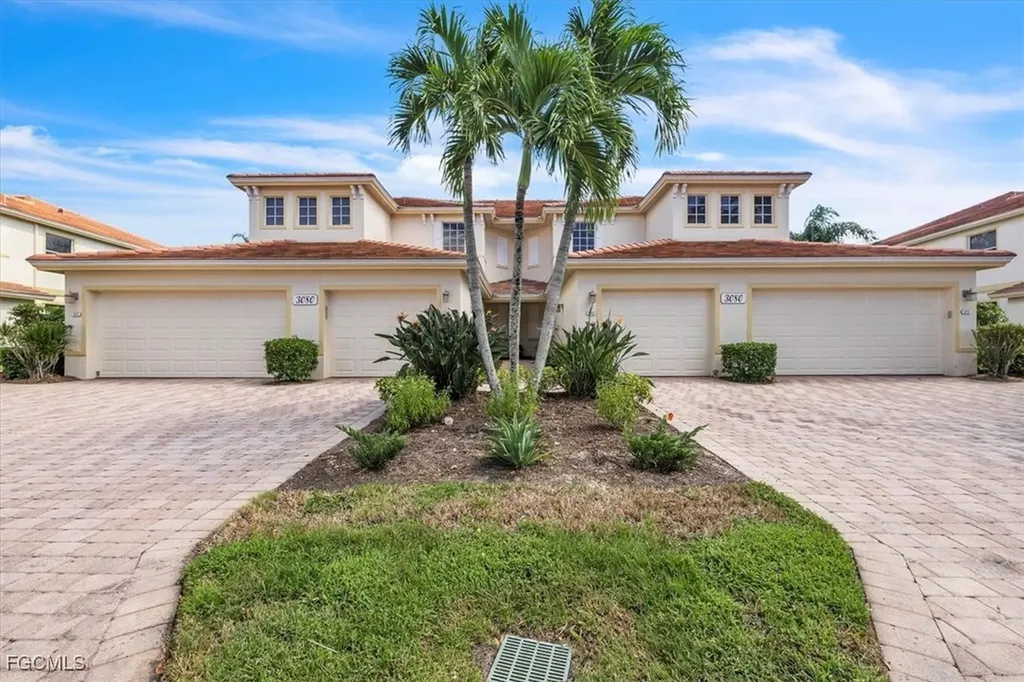 3080 Meandering Way Fort Myers FL 33905