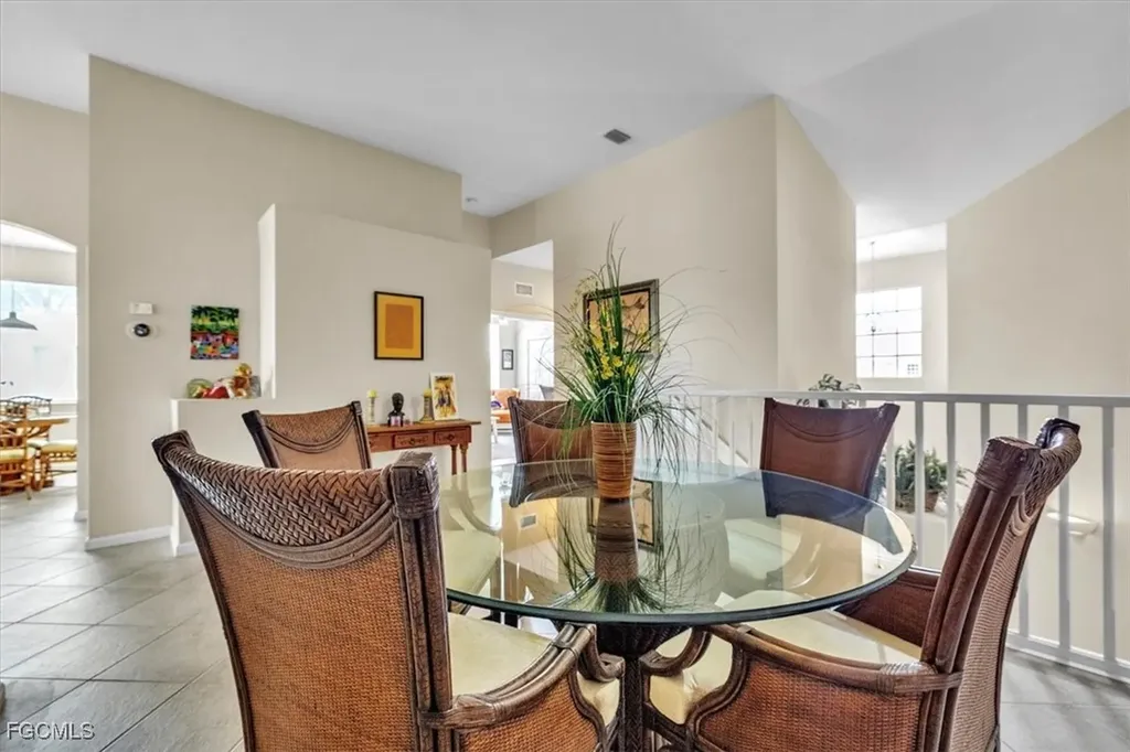 3080 Meandering Way Fort Myers FL 33905