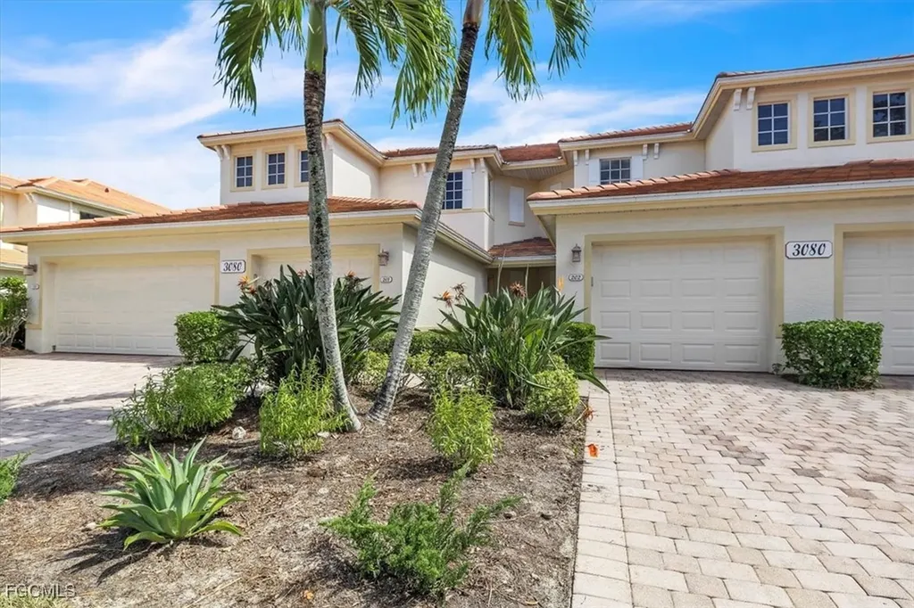 3080 Meandering Way Fort Myers FL 33905