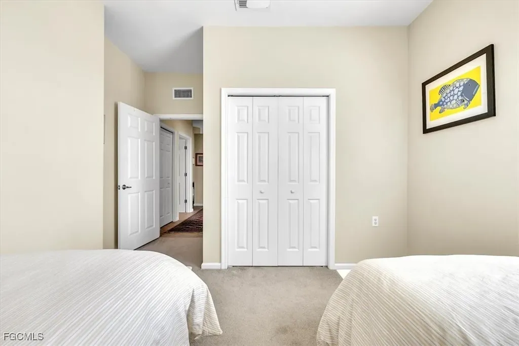3080 Meandering Way Fort Myers FL 33905
