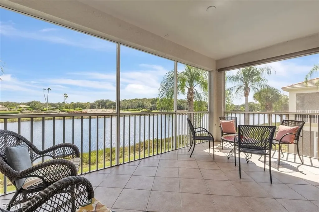 3080 Meandering Way Fort Myers FL 33905
