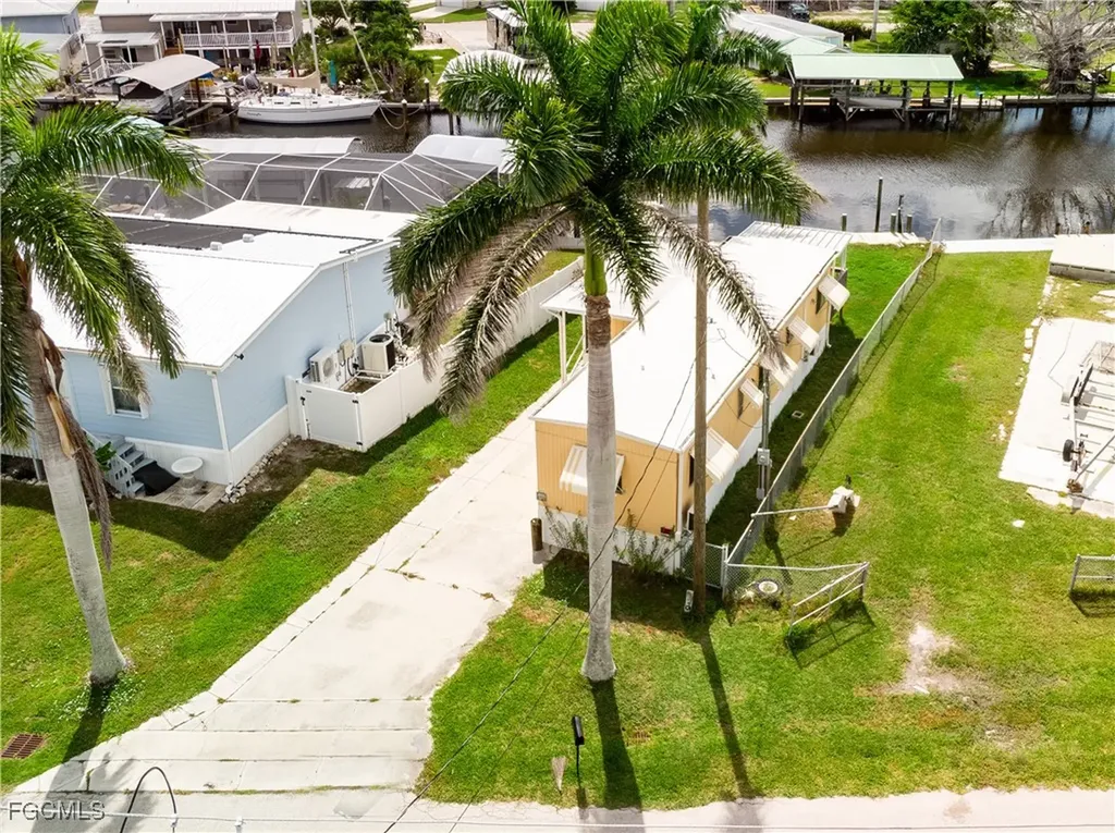 3851 Coconut Drive St. James City FL 33956